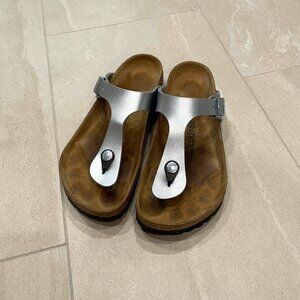 Birkenstock Gizeh Silver Sandal - Size 37